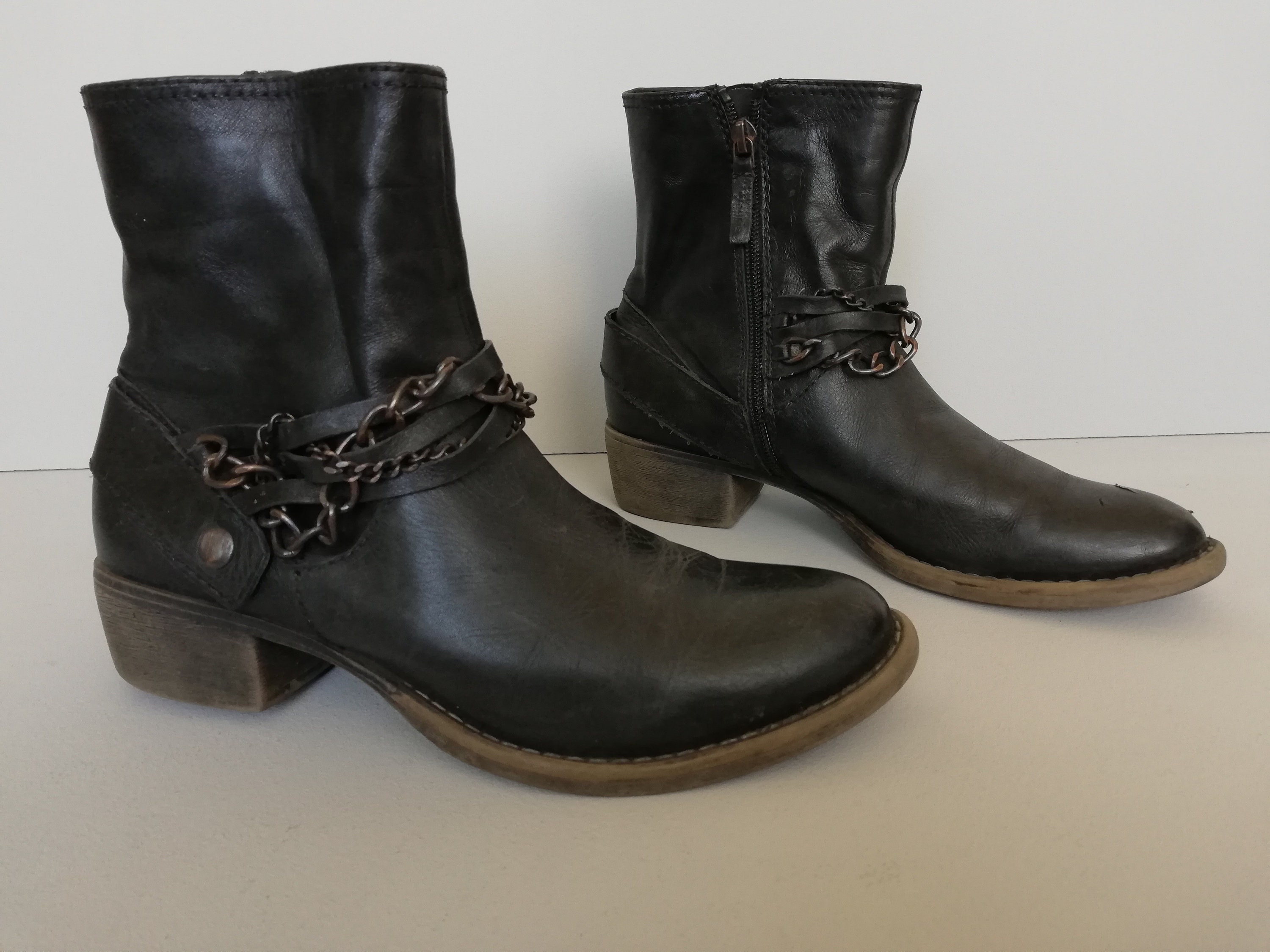 Buy Womens Black TAMARIS Boots. Size Eur 6.5 Us 4.5 Uk Online in -