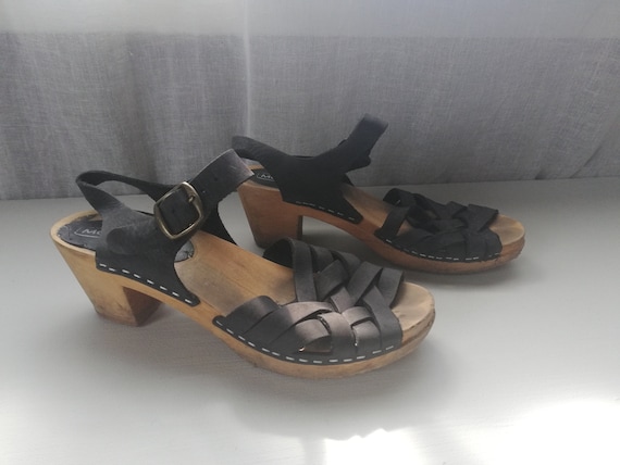 Moheda Clogs / Sandals Size Eur 38, US 7.5, UK 5.… - image 3