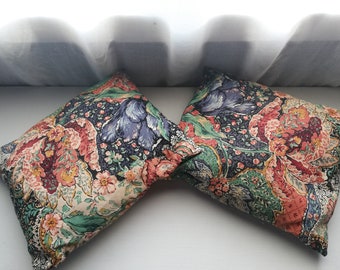 Floral Print Pillow Pair