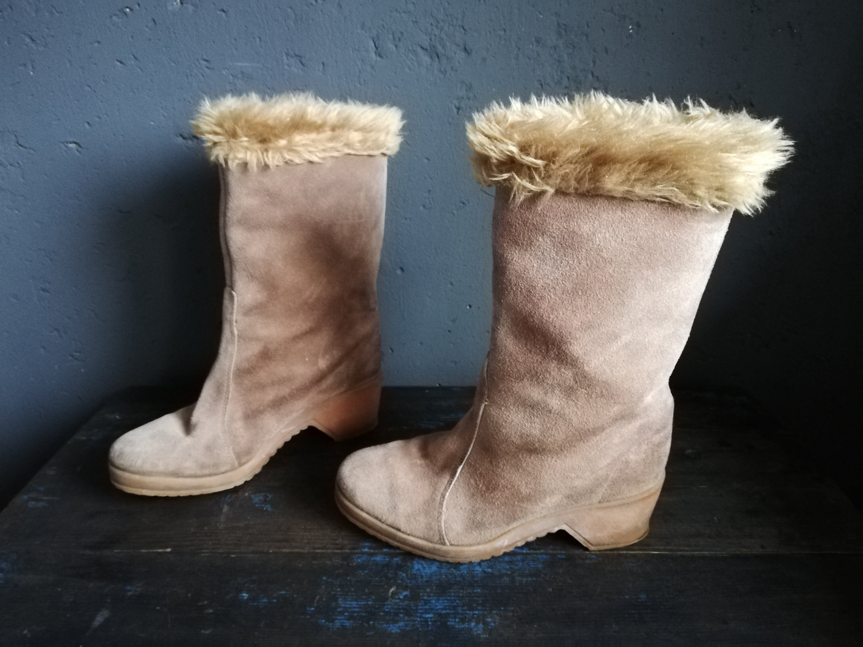 Women's Winter Boots Size 37 Eur 6.5 Us 