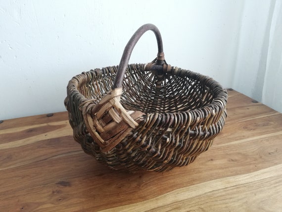 アンティークで原始的で素朴な編み込みの大きなバスケット - Etsy 日本