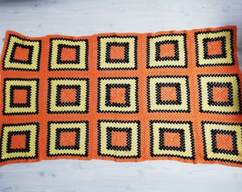 Couverture tricotée main et polaire/ Perroquets / Vert Beige