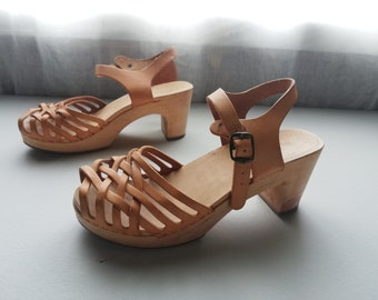 Brown Clogs / Sandals - Size Eur 38, US 7.5, UK 5.5 Made in Sweden