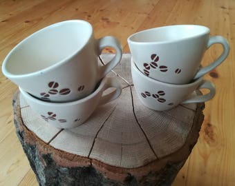 Beautiful Vintage Scandinavian handmade coffee mug. Set of 4