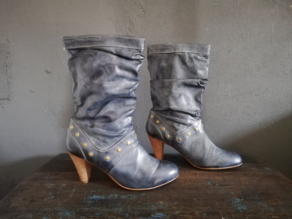 Size 10.5 womens boots sale