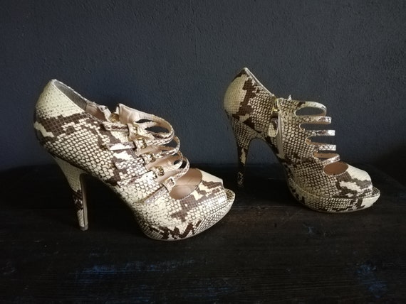 90s Women's shoes / Snake Skin prints . Size - US… - image 1