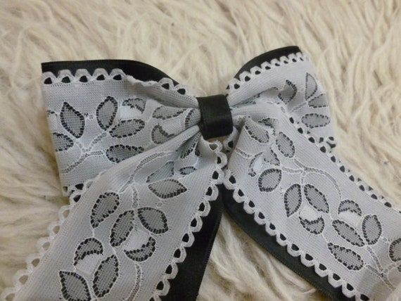 Black and white Hair Bows - image 2