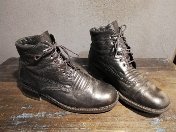 Black ankle top boots size 6.5