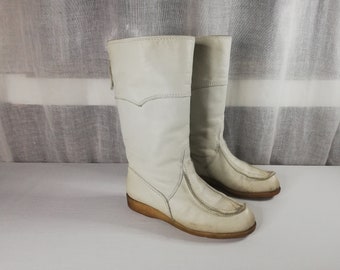 Lapikas Kais Women's Leather Boots. Made in Finland - Size 39 Eur, 8 US, 6 UK