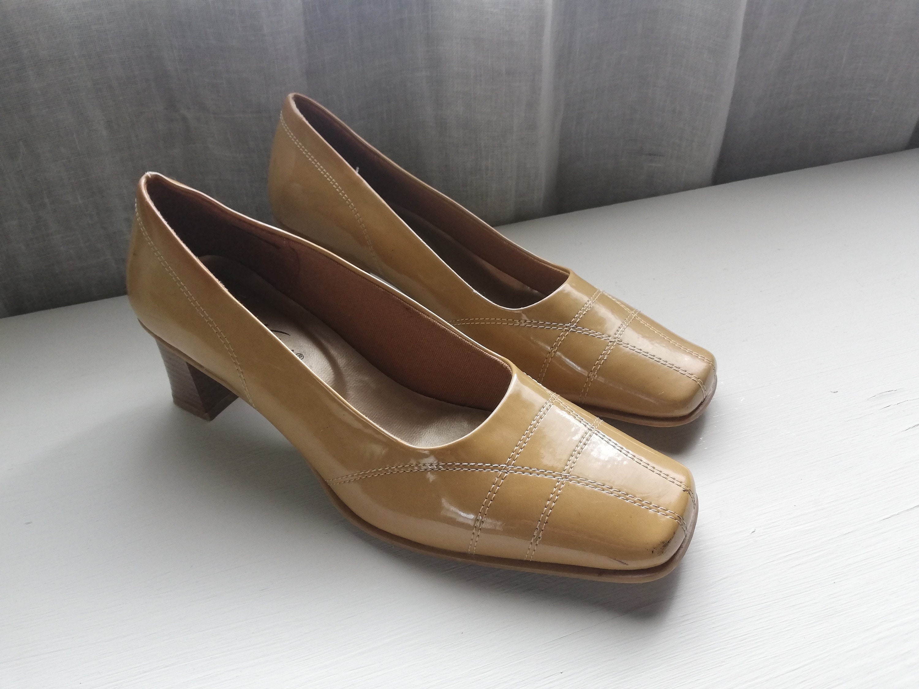 women's shoe 39 in uk