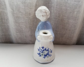 Vase en porcelaine, Figurine