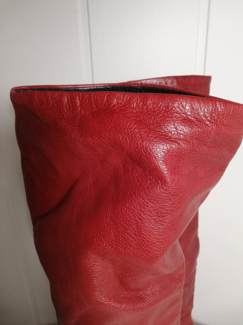 5.5 uk Made in Portugal Roots Size 38 eur Red Women/'s Boots 7.5 us