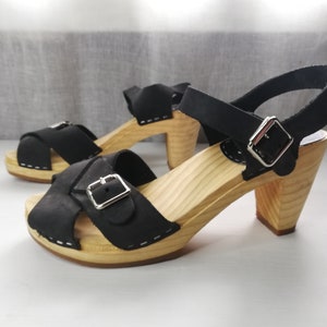 Sweeks Clogs / Sandals Size Eur 38, US 7.5, UK 5.5 Made in Sweden