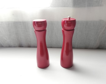 Red Salt and Pepper Shakers Vintage item