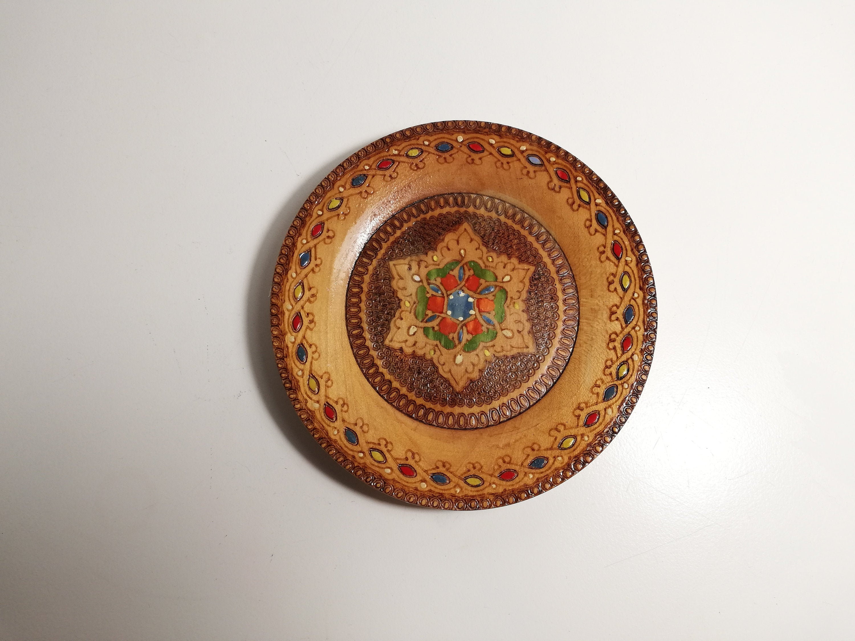 Romanian wood plate - Etsy 日本
