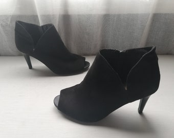 Black Womens Shoes / Boties Size - EUR 41 US 9.5, UK 7.5,