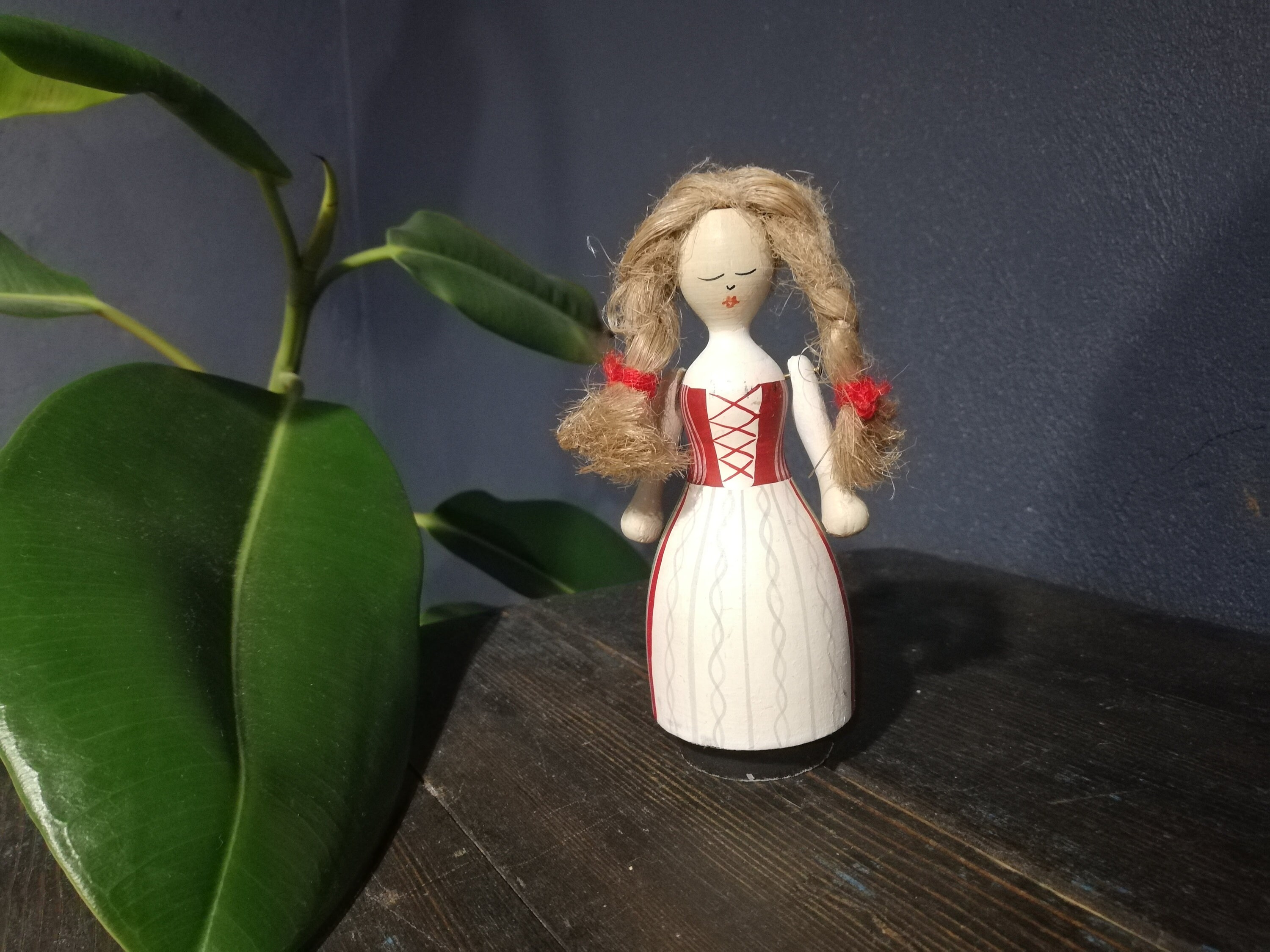 木製人形 スウェーデン民芸品 ヴィンテージ 手作り - Etsy 日本