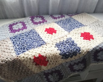 Vintage Crochet Blanket - Handmade - Granny Squares - Afghan Blanket