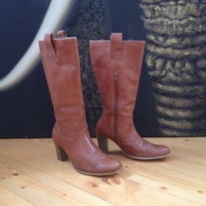 Women’s Boots  - brown leather - size 37 eur, 6.5 us, 4.5 uk.