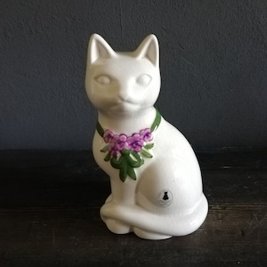 White Cat  Figurine - Design: Rosa Ljung