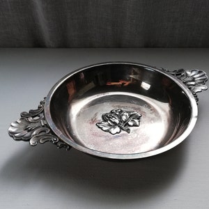 Antica ciotola svedese in alpacca con coperchio del 1913 ...