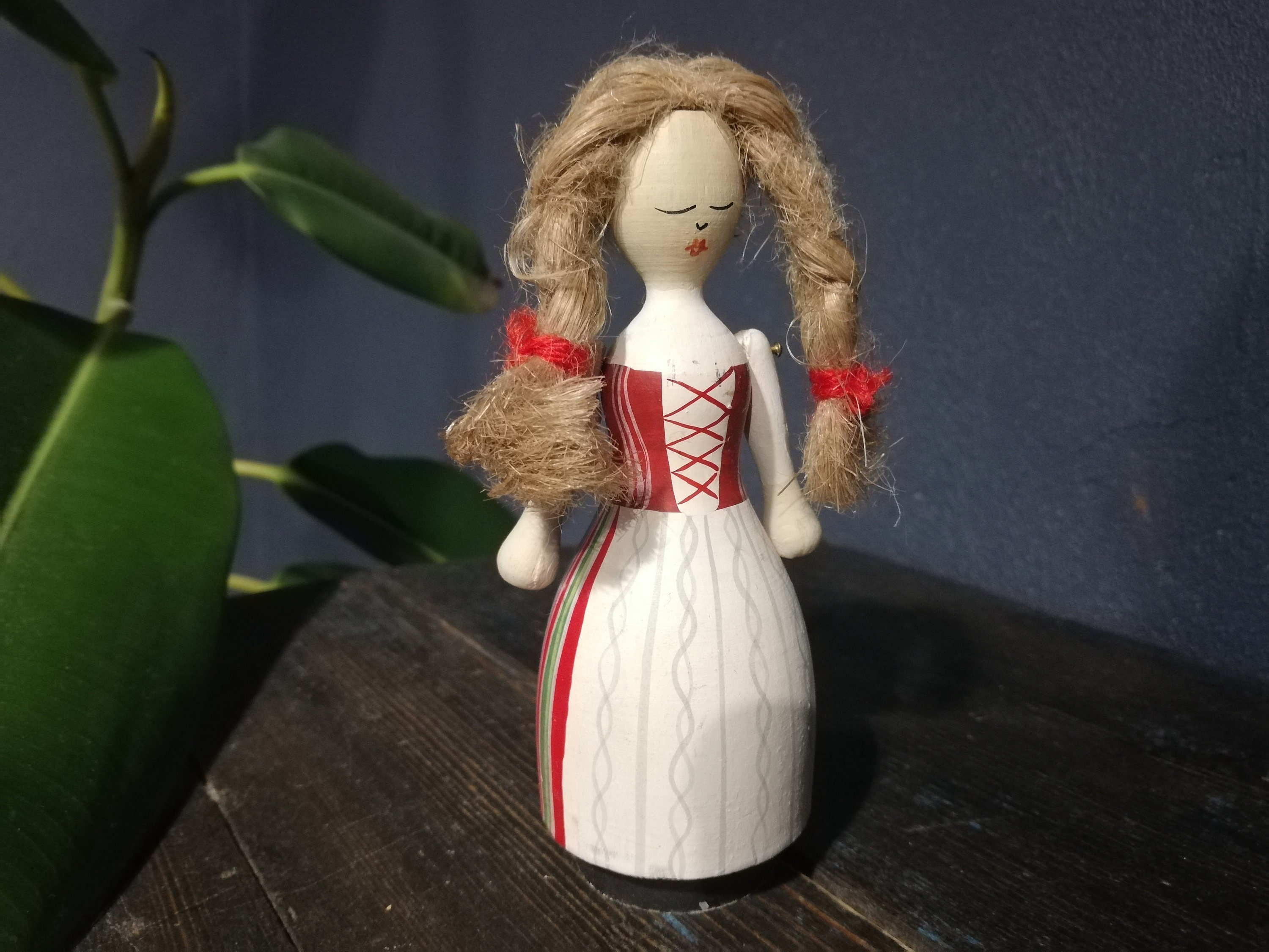 木製人形 スウェーデン民芸品 ヴィンテージ 手作り - Etsy 日本