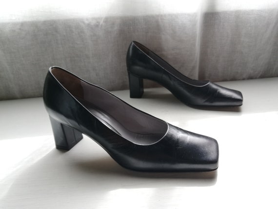 Stoffelijk overschot Top Assimileren Peter Kaiser Black Leather Shoes. Size Eur 37 US 6.5 UK 4.5 - Etsy
