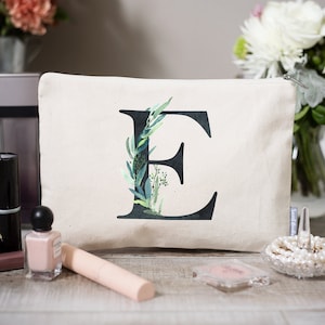 Bridesmaid Gift Make Up Bag | Wedding Makeup Cosmetic Bag | Personalized Bridal Gift | Maid of Honor Gift | Unique Gift for Bridal Party