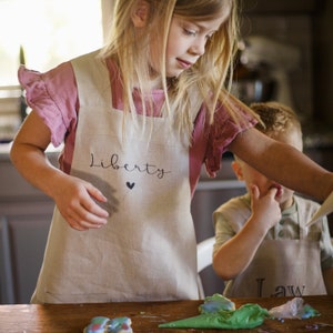 Crossback Linen Apron for Kids, Personalized Name Baking Apron Gift, No Ties Pinafore Full Cooking Apron for Children, Mommy and Me Aprons