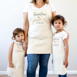 Mommy & Me Kitchen Crew Apron Set | Mommy Me Mother&#39;s Day Gift Apron Set |Youth Kids Apron |  Mommy Me Kitchen Apron | Personalized Apron