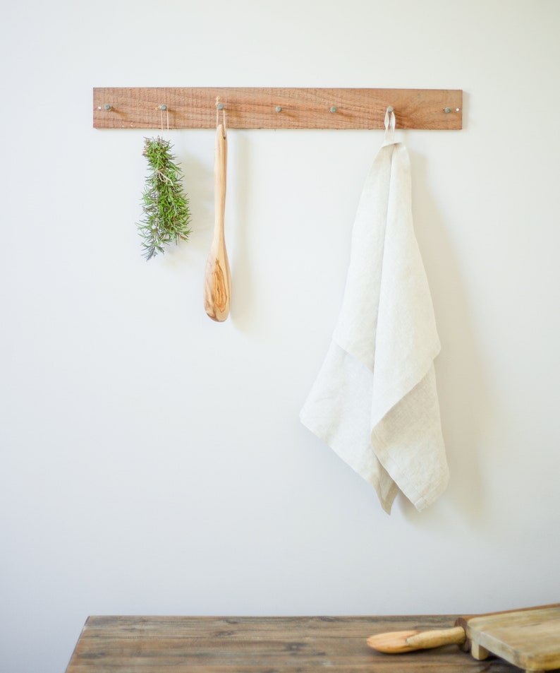 Couple's Initials Wedding Date Kitchen Tea Towel Monogrammed Bridal Shower Gift Housewarming Gift Idea Personalized Kitchen Tea Towel Bild 9