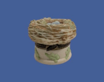 Vintage 1999 Marjolein Bastin Bird Nest Trinket Box - "Love Begins With Mother" Hallmark Porcelain Hinged Keepsake - Robin Eggs Gift for Mom