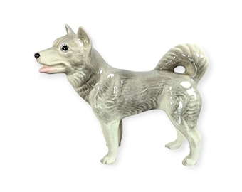 Vintage Hagen-Renaker Siberian Husky Figurine by Betty Neary - Stamped EN - Miniature Porcelain Sled Dog - Authentic California Pottery