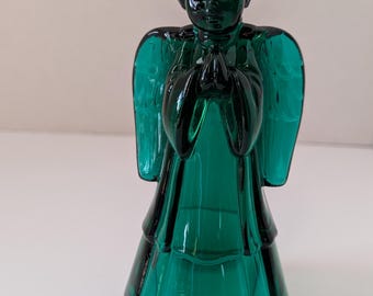 Vintage Fenton Emerald Green Glass Angel Figurine - Mid-Century Art Glass - Religious Decor - Fenton Glass Guardian Angel