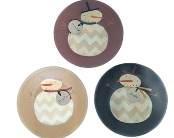 Folk Art Primitive Hand Painted  Snowman Decorative Plates  Michelle Kildow Set of 3