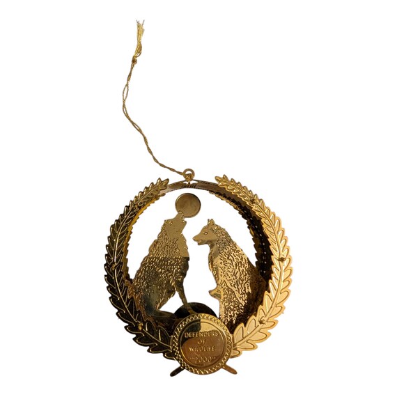 Vintage 2000 Defenders of Wildlife Ornament - Gold Brass Wolf Pack - Howling Wolves & Moon - Y2K Nature Lover Christmas Gift - Animal Decor