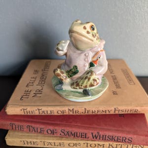 Rare Mr.Jeremy Fisher-BP2A Gold Oval Beatrix Potter Figurine Beswick Pottery England