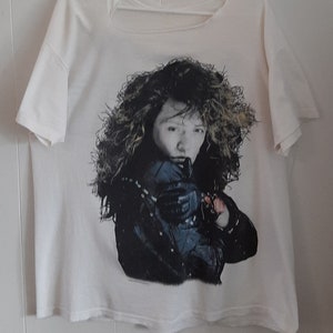 Vintage 1994 Bon Jovi Crossroad Tour Shirt Size: Extra Large Vintage 1994 Bon Jovi Crossroad Tour Shirt Size: Extra Large