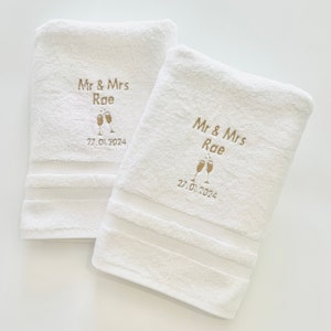 Personalised Wedding gift, Luxury Mr & Mrs personalised wedding towels Champagne glasses