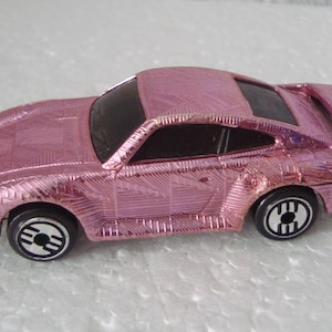 Vintage 1987 Porsche 959 Gleam Team Metallic Pink - HOT WHEELS by