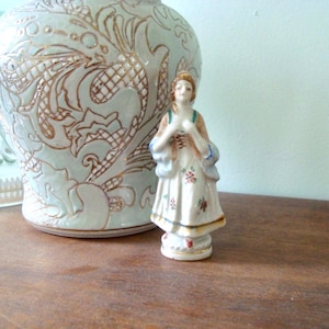 Vintage 1950s Hand Painted 4 Inch Porcelain Victorian Woman Figurine - Occupied Japan