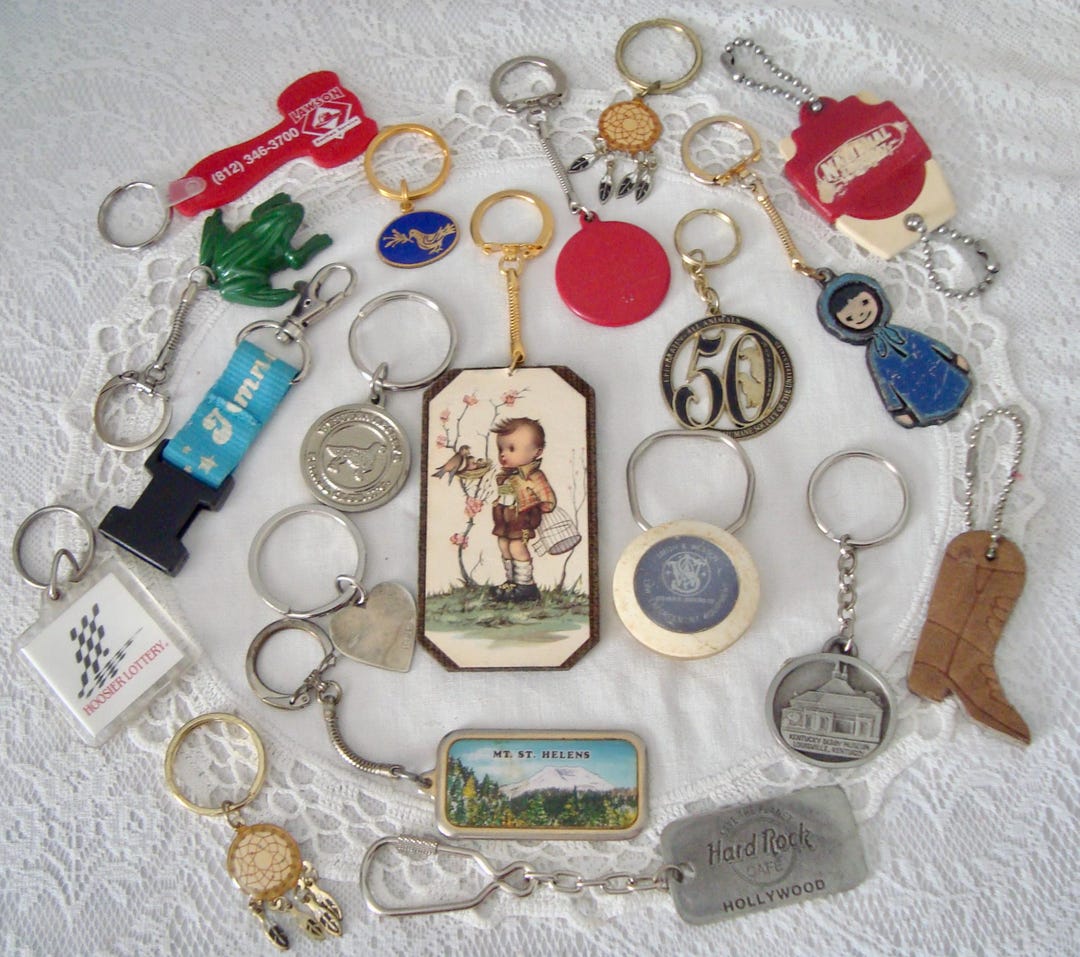 Vintage 1960s to 1980's Lot of 19 Key Rings - Commemorative, Novelty ...