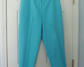 Vintage Women's TALBOTS PETITES Turquoise Pique, Stretch Cropped Capri Pants Size 14P Like New Condition