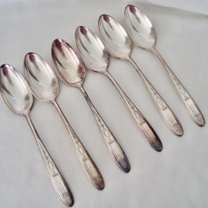 1921 Vintage 6-delat lot - ONEIDA COMMUNITY Silverfat 6" teskedar GROSVENOR Mönster med "P" Monogram