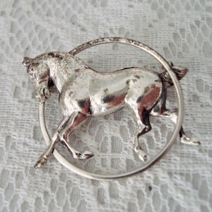 Vintage BEAU Sterling Silver Horse in Circle Brooch or Pin