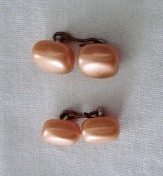 1930's or 40's Vintage Dusty Peach or Peachy Tan … - image 2