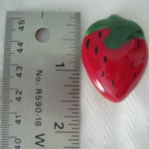 Vintage Ceramic Strawberry BUTTON COVER image 3