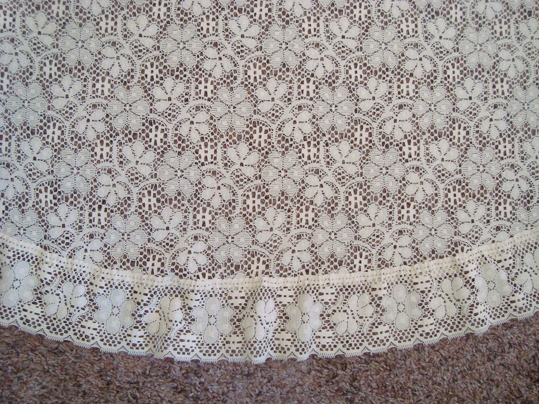 Vintage Oval Cream Lace Tablecloth 78 X 88 in Etsy