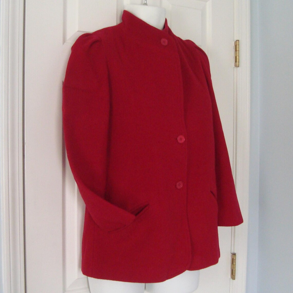 Vintage Women's RAYWOOD & STEIN Hip Length Dark Cranberry Red Wool Coat Sz 4-6, photo 2 sur 5