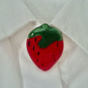 Vintage Ceramic Strawberry BUTTON COVER image 1